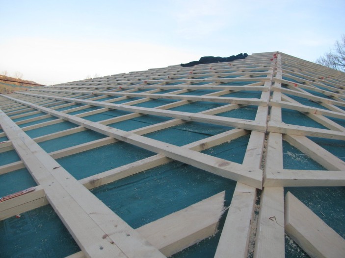 Doppia listellatura per ventilazione tetto a padiglione.